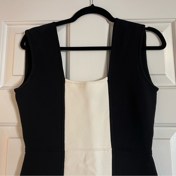 bcbgmaxazria bandage dress black and white - Picture 3 of 5